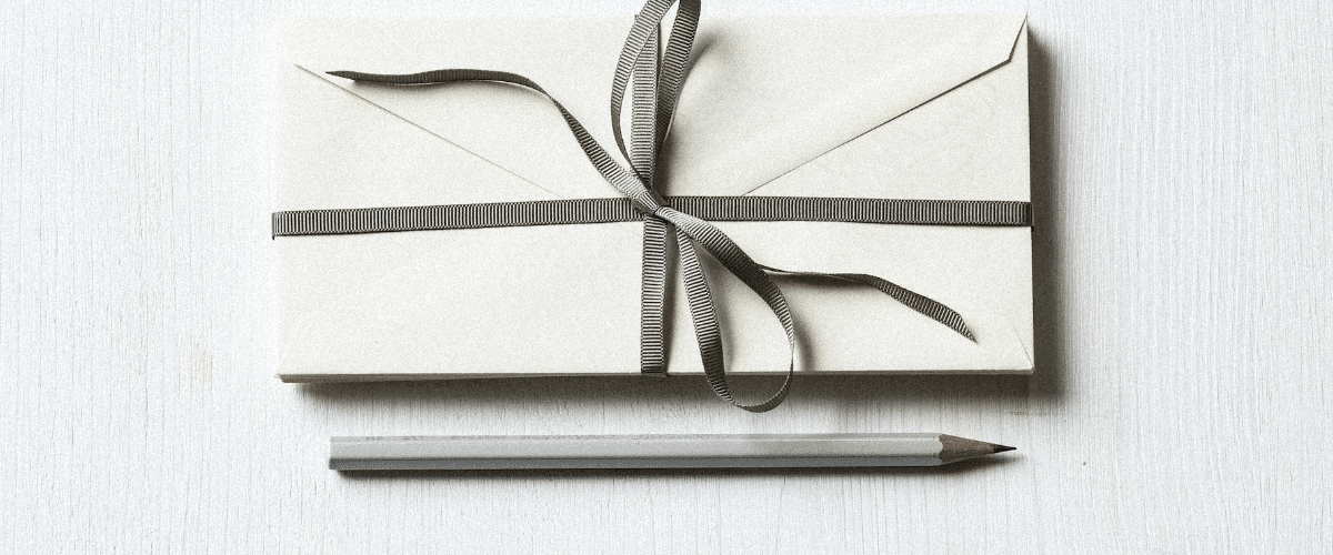 Chèque cadeau : comment récompenser vos employés avec originalité et simplicité ?